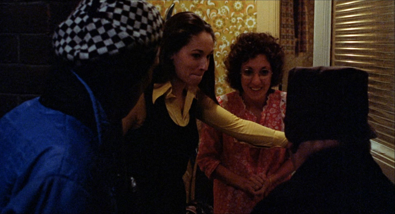 Black Christmas 1974 CE (1080p x265 10bit Tigole).mkv_snapshot_0