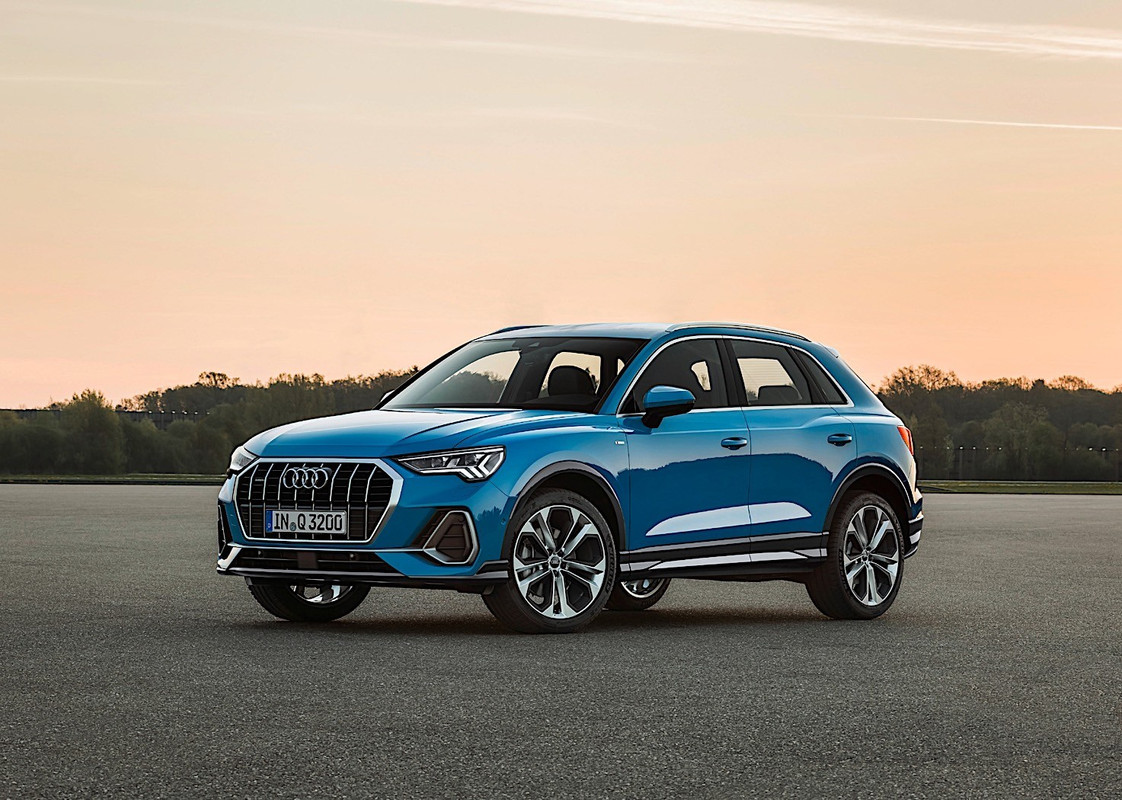 2019 Audi Q3 (2)