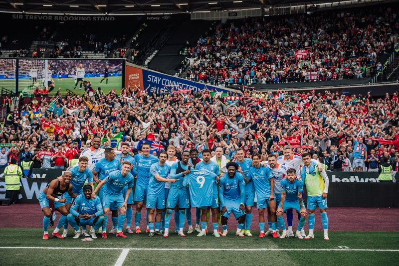 [Image: Gr-Pe1-H7-XIAARfc-N.jpg]