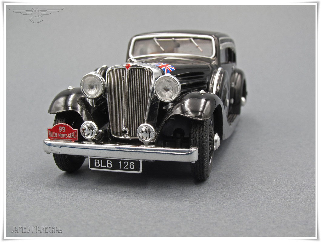 SS1 Airline Saloon (8) Ixo