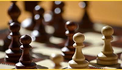 Beginner Chess Course from a top Chess Youtuber (2022-05) Beginner Chess Course from a top Chess Youtuber (2022-05)