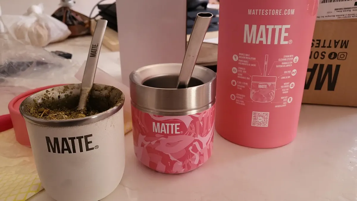 Rese&ntilde;a real Camo Rosa