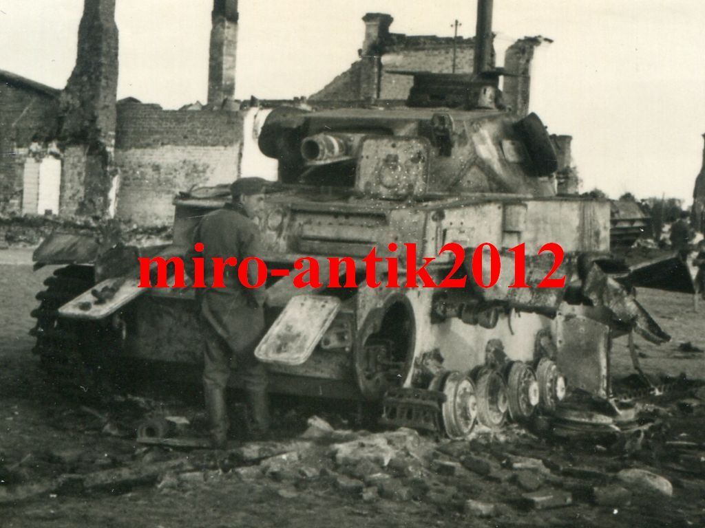 Foto, Wehrmacht von Polen zerstörter Panzer, Pol