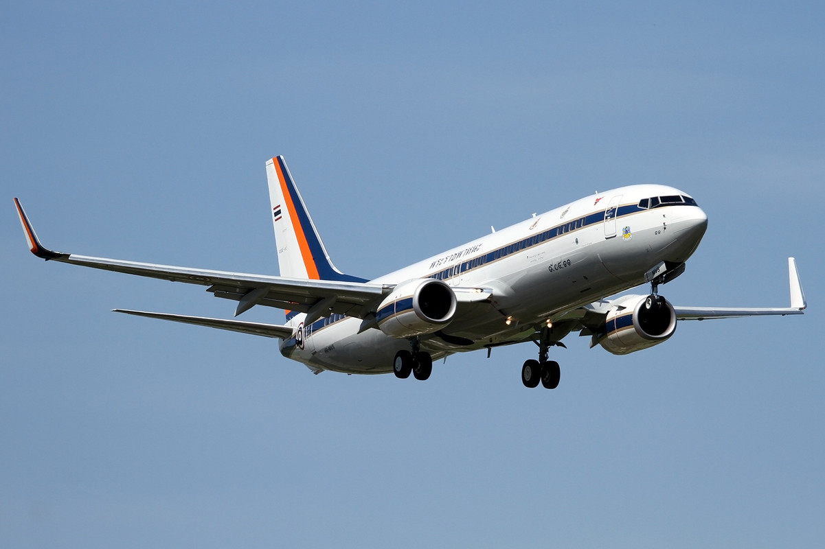 001_B737-8Z6_HS-MVS_RTAF_Deachochai 3