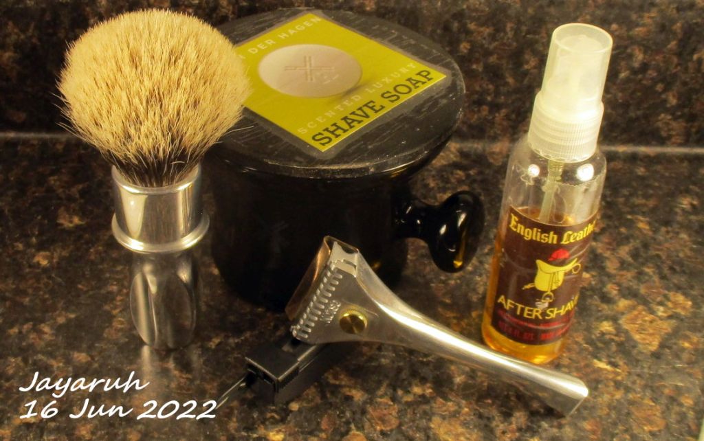 [Image: sos220616.jpg]