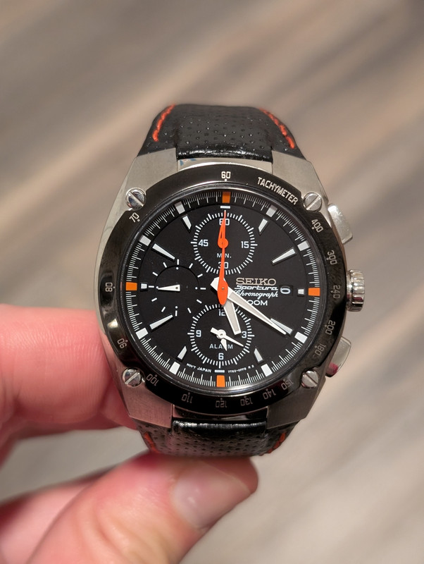 PXL 20260306 222247018 PORTRAIT