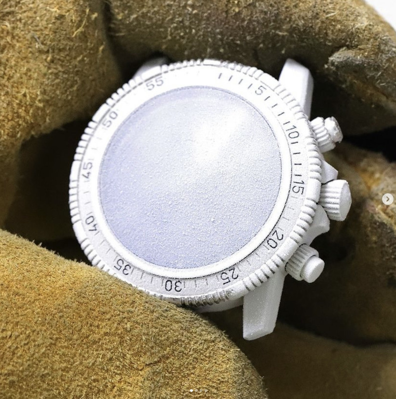 CE9E4AE5-2AA1-4E32-A9B8-0C160AA69BFF