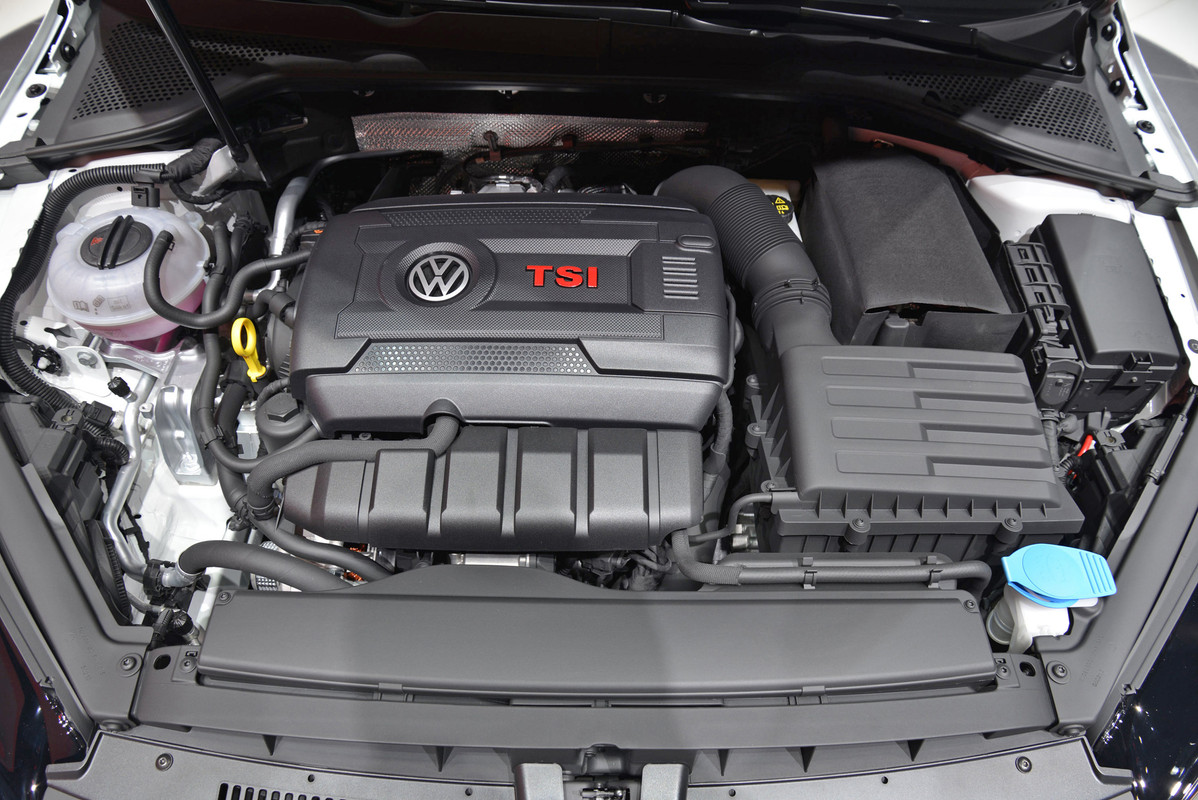 volkswagen-golf-7-gti-013