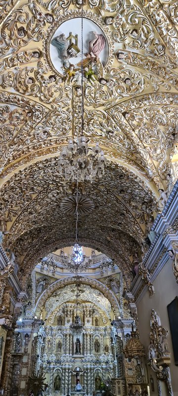 DÍA 9. SÁBADO 31 OCTUBRE 2020, TOUR POR CHOLULA Y PUEBLA - MÉXICO, GUANAJUATO Y PUEBLA. OCTUBRE 2020 (9)