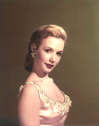 Piper-Laurie-a98