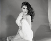 Julie-Newmar-mb67