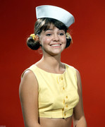 Sally-Field-c06