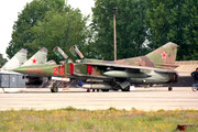 787-IAP-Mig-23UB-20-Red-3901310-(2)-11-05-1993