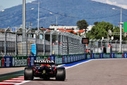 [Imagen: f1-gp-russia-qualifiche-sabato-fp3-9.jpg]