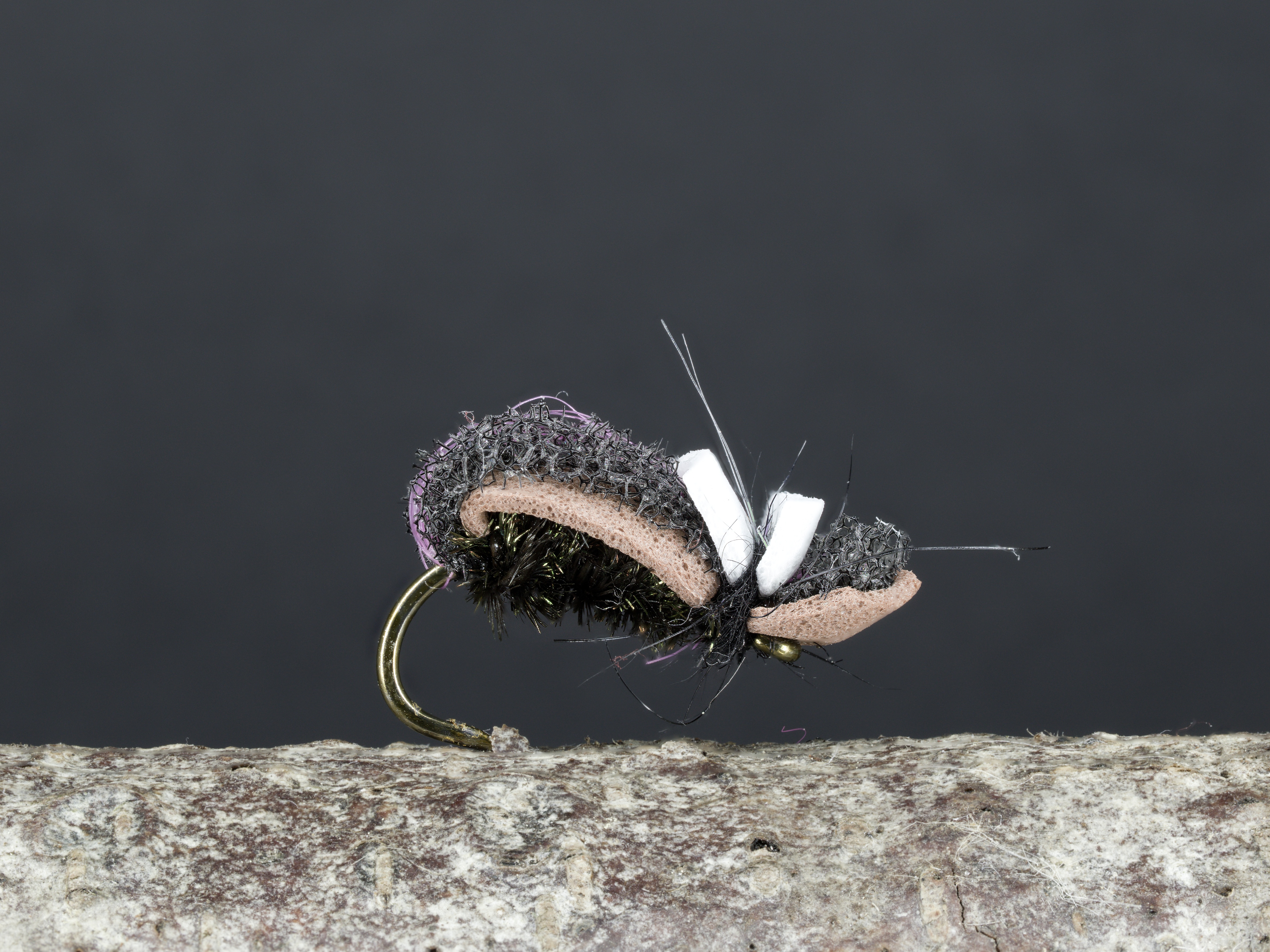 ZV2025-05-21-19-53-23-B-R8-S4-Fly-Tying.jpg