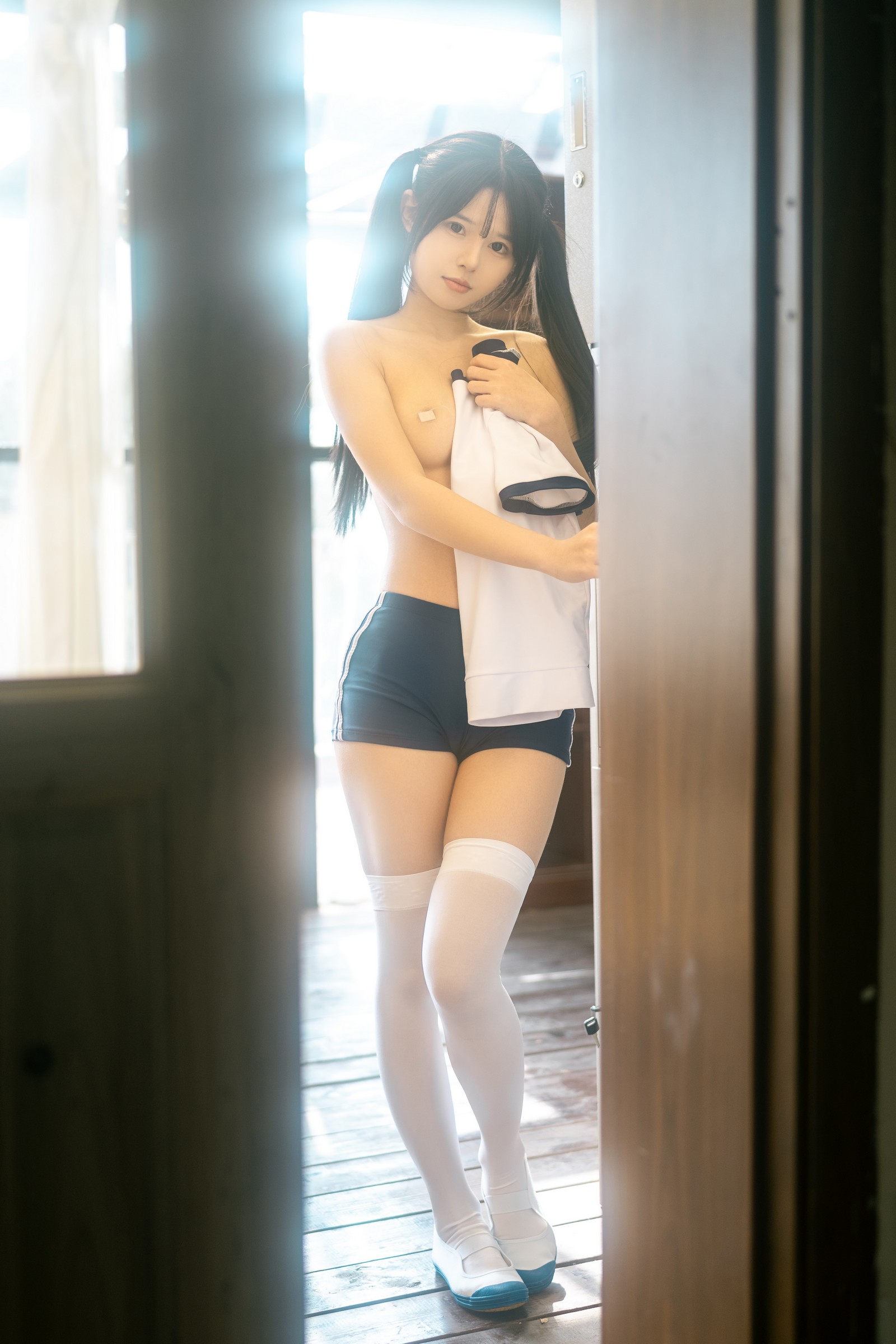 rua阮阮 春之更衣室 体操服 写真图集｜日系校园风高清摄影（47P｜469MB）插图1