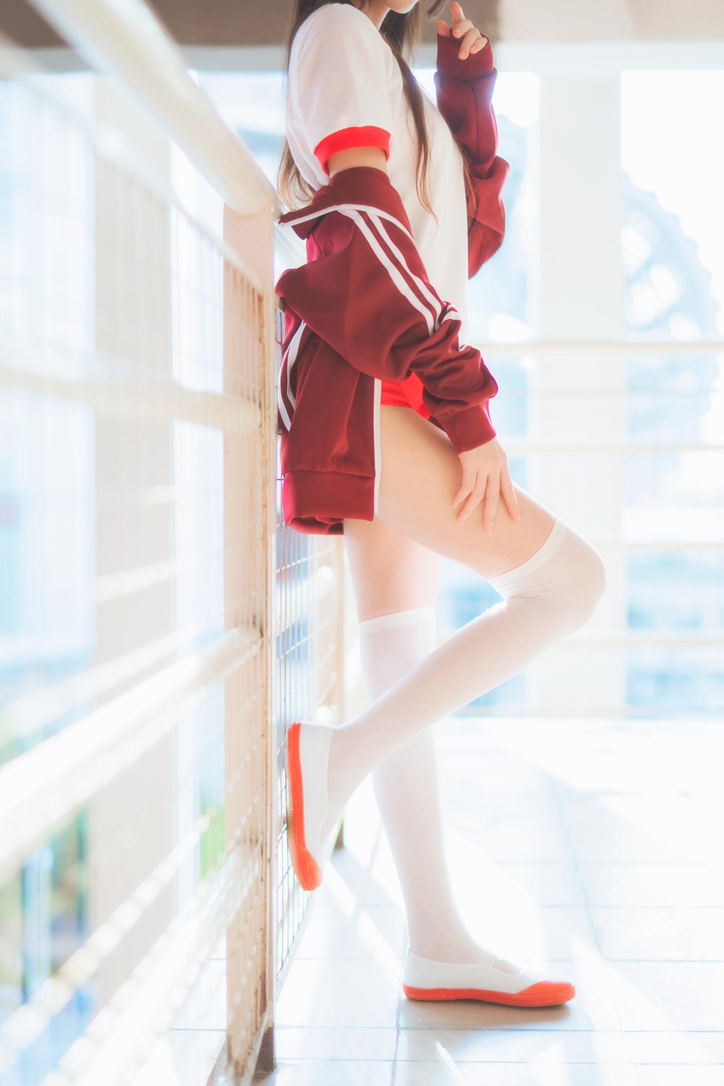 桜桃喵 NO.061 桜桃未熟2 红色体操服 14