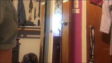 [Image: Voyeur16385150156.jpg]