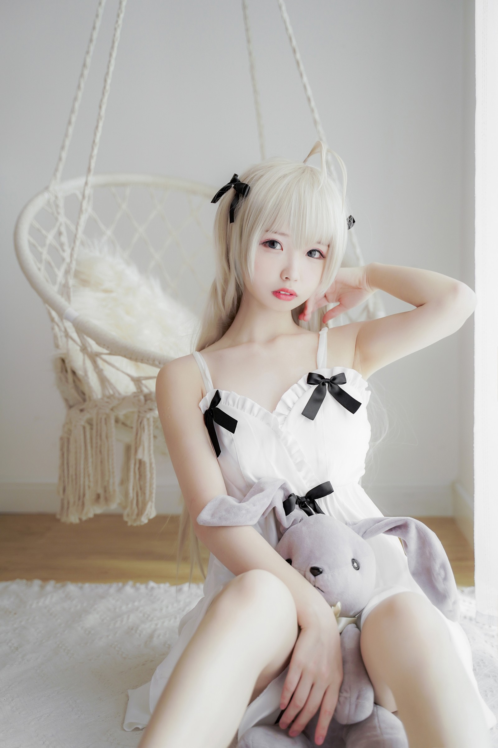 十万珍吱伏特（香川澪）穹妹白裙主题写真合集｜23P｜222MB插图
