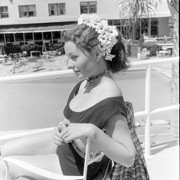 Jeanne-Crain-b59