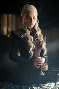 emilia-clarke-game-of-thrones-117