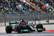 [Imagen: f1-gp-russia-sochi-qualifiche-41.jpg]