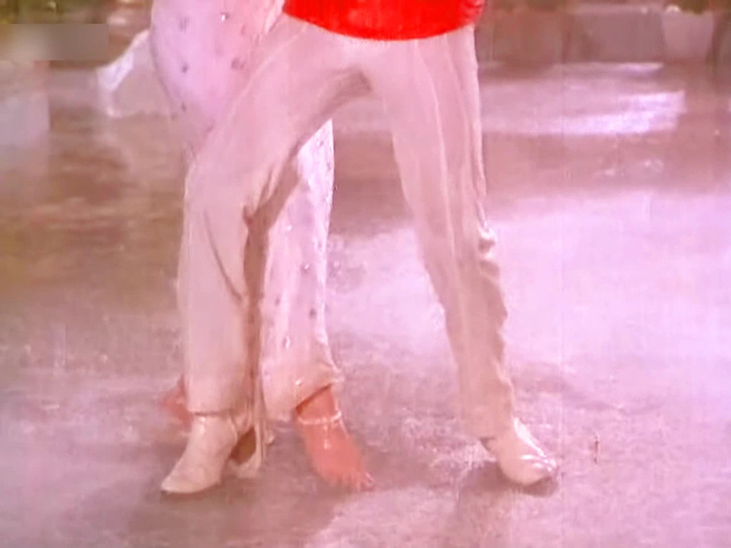 vlcsnap-2023-05-25-23h08m30s705