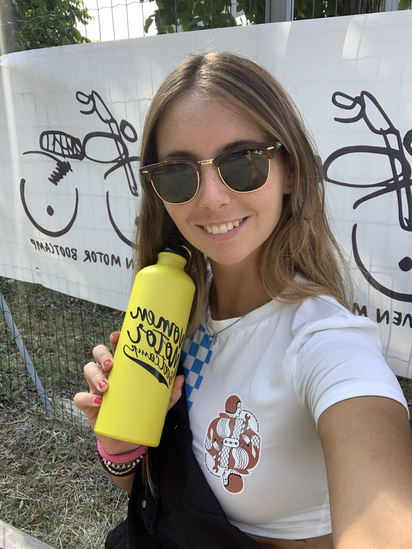 4D2E90FB-3A8E-4536-B564-65BDD5586CDF