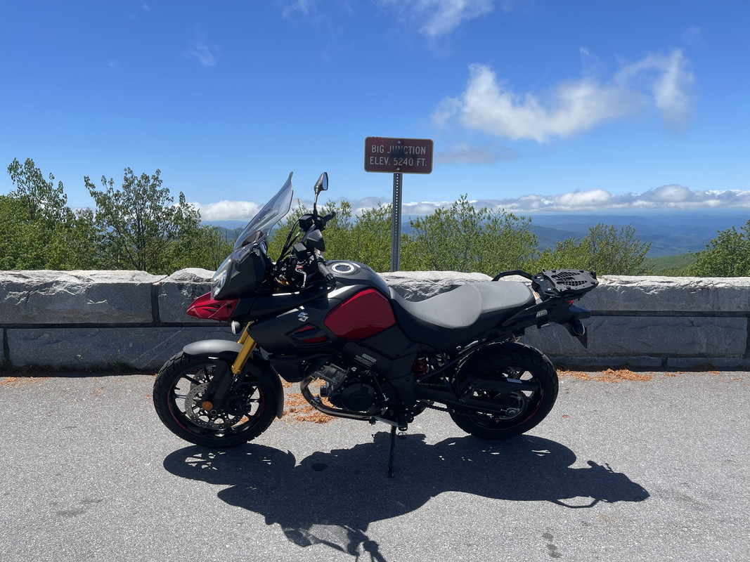 D91E214D-5385-4C1A-8667-278D4148BA97