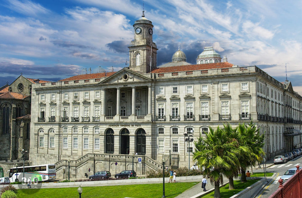 Palais Palais