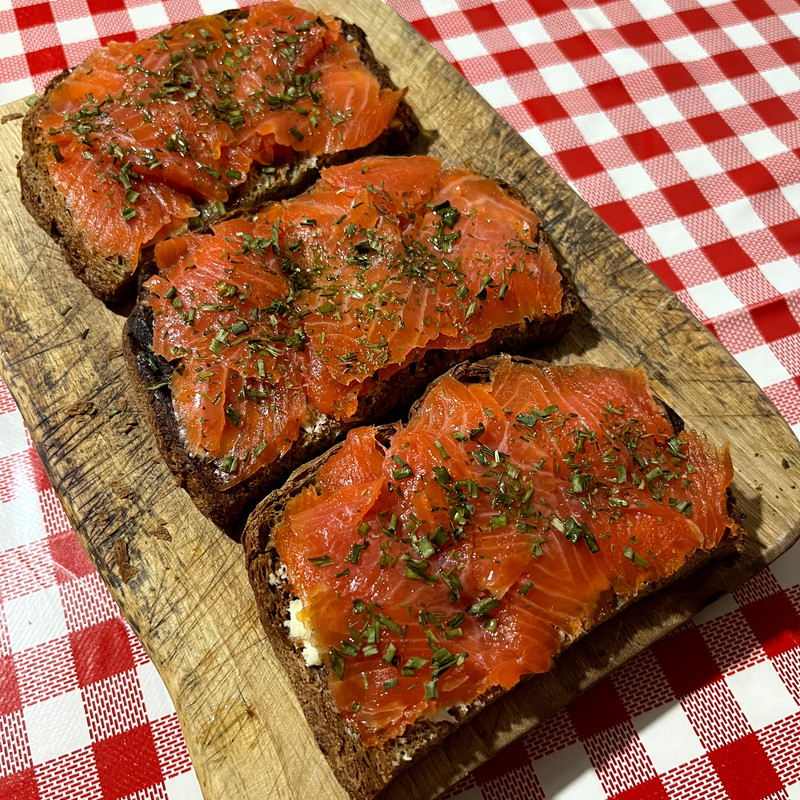 E9A4B032-174C-4F10-99AC-A6D632D6B86B