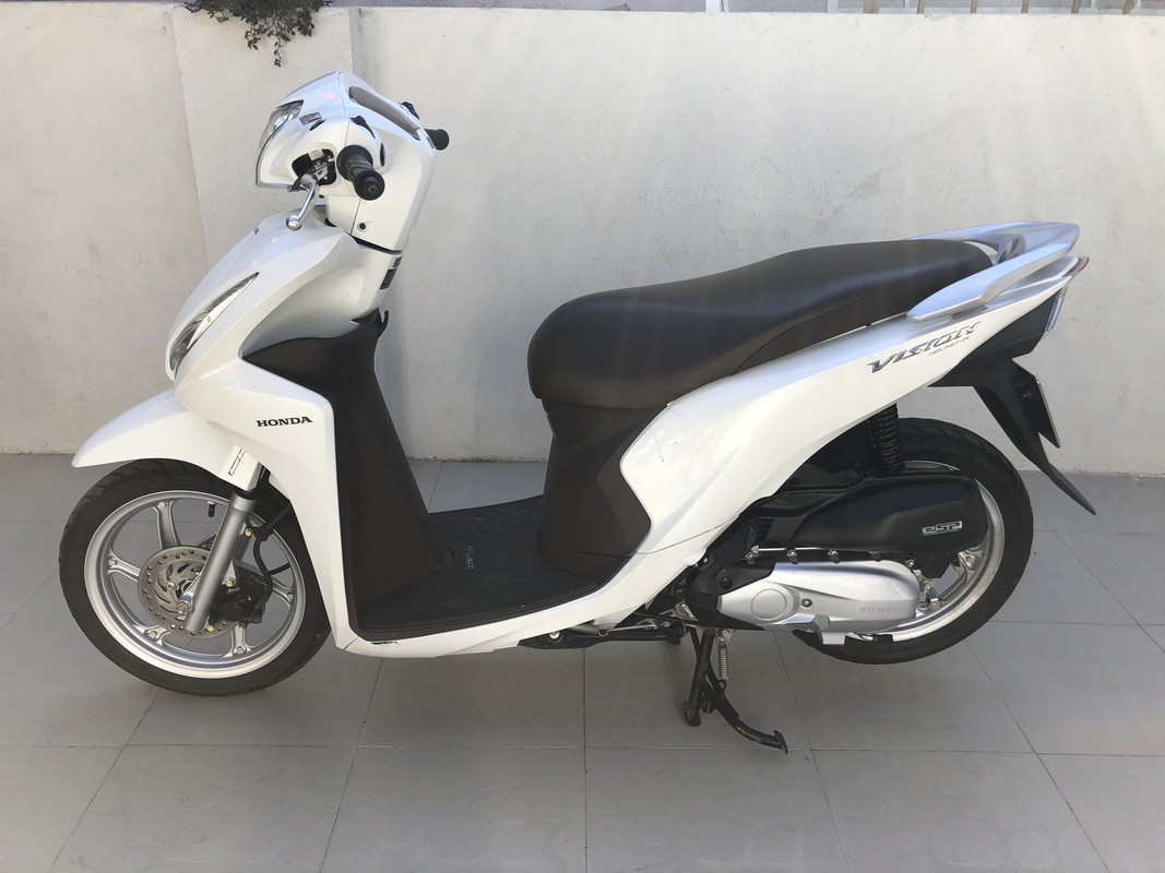 5FABD758-FF64-4097-A665-5E09CEE9CCB3