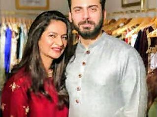Pakistani actor Fawad khan Latest viral video with star