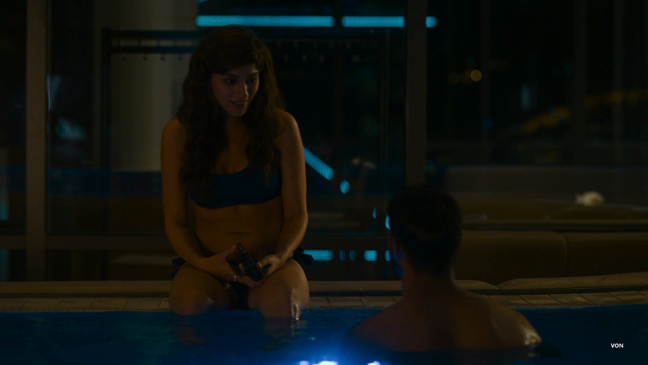 Inside Edge S02_4K_PART I.mkv_snapshot_02.25_[2021.06.21_19.19.31]