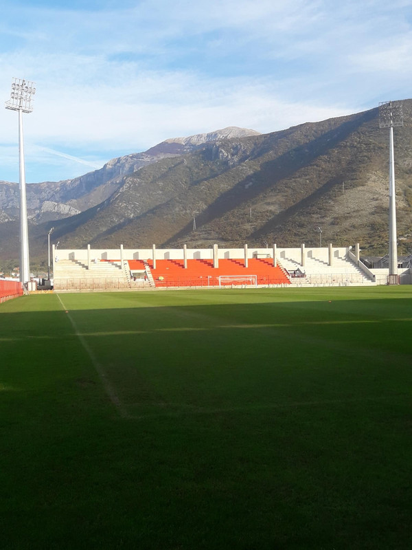 327D5B56-6282-48AC-BBFF-90D92FEF505A