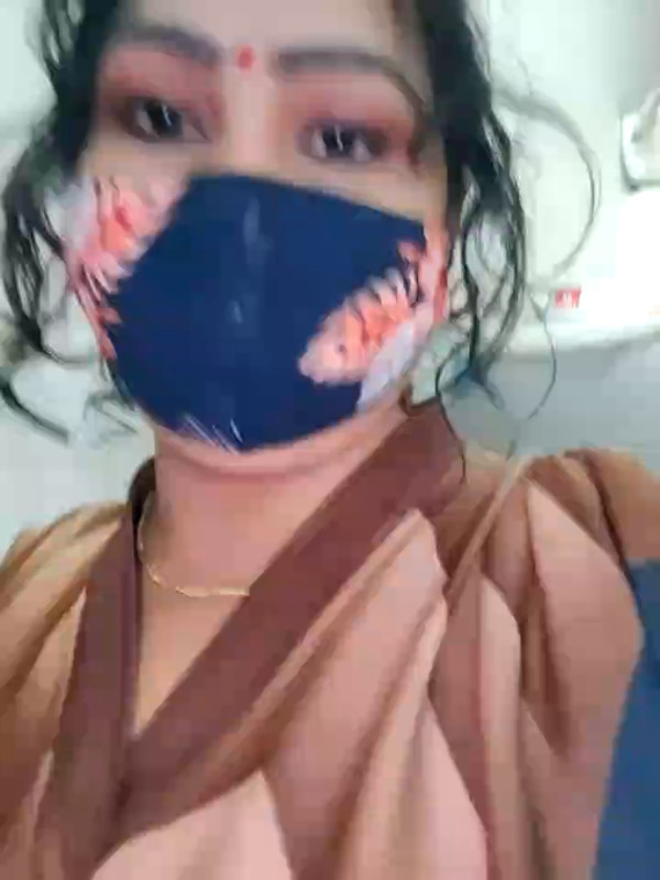 MS_HOT_BB Webcam Show.mp4_snapshot_09.00.718