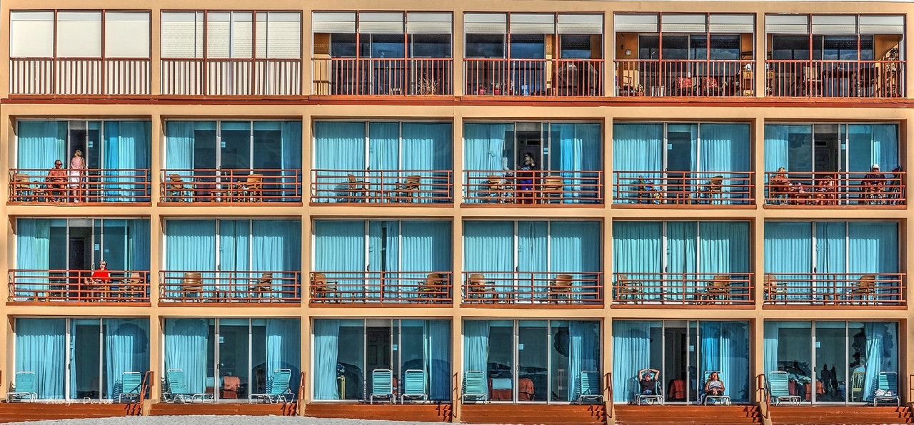 Blue-dolphin-beach-resort.jpg