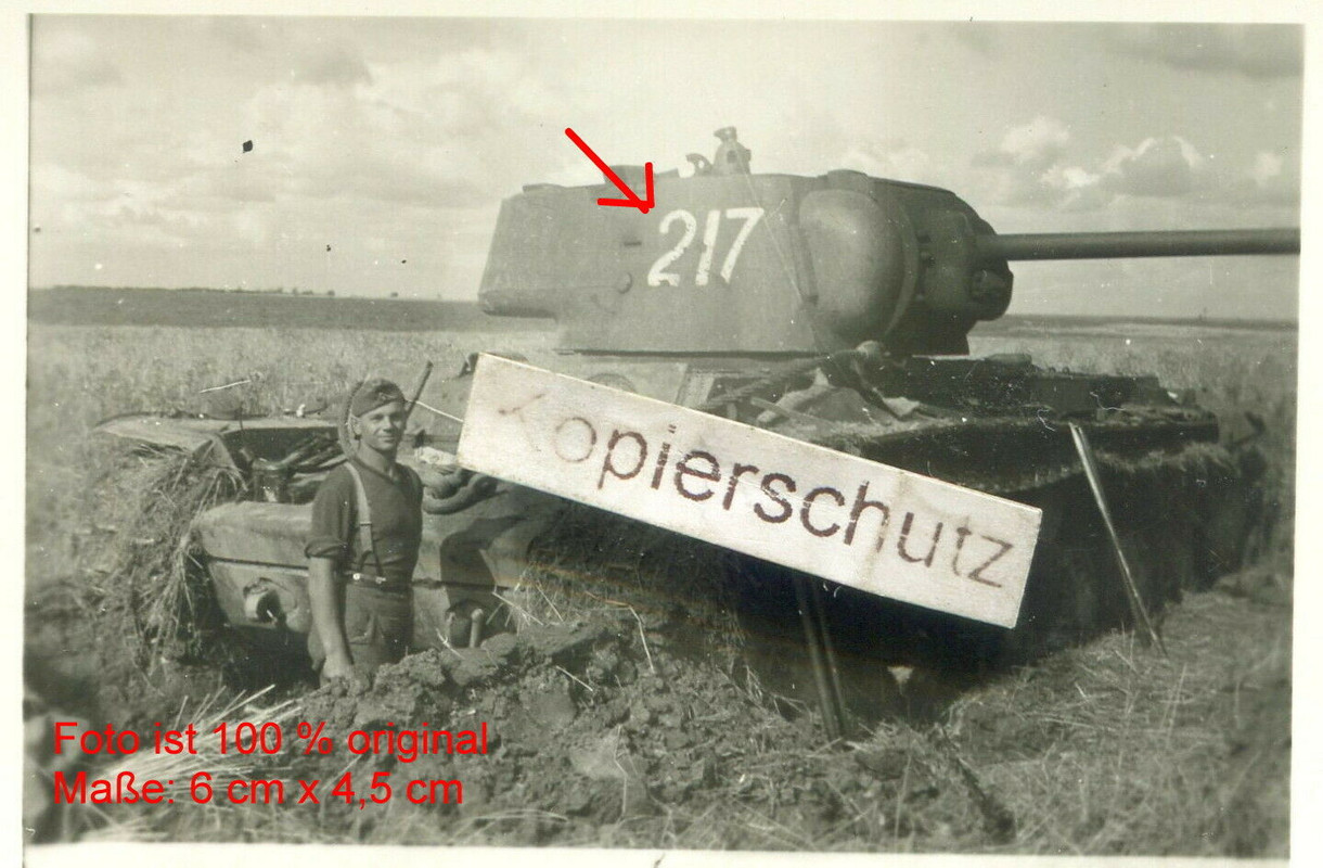 Panzerschlacht Peski Пески russischer Panzer mit Nummer auf Turm bei Machotino 2