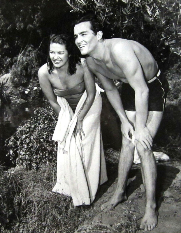 Yvonne De Carlo d45