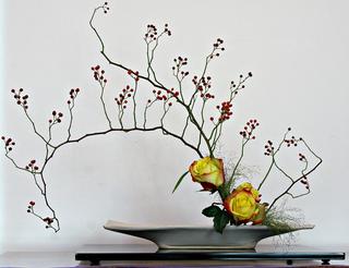 sang -  Dòng thơ họa của Nguyễn Thành Sáng &Tam Muội  - Page 11 Ikebana-75b08e62-4b6a-49b1-b1a9-b4355faa0fd8