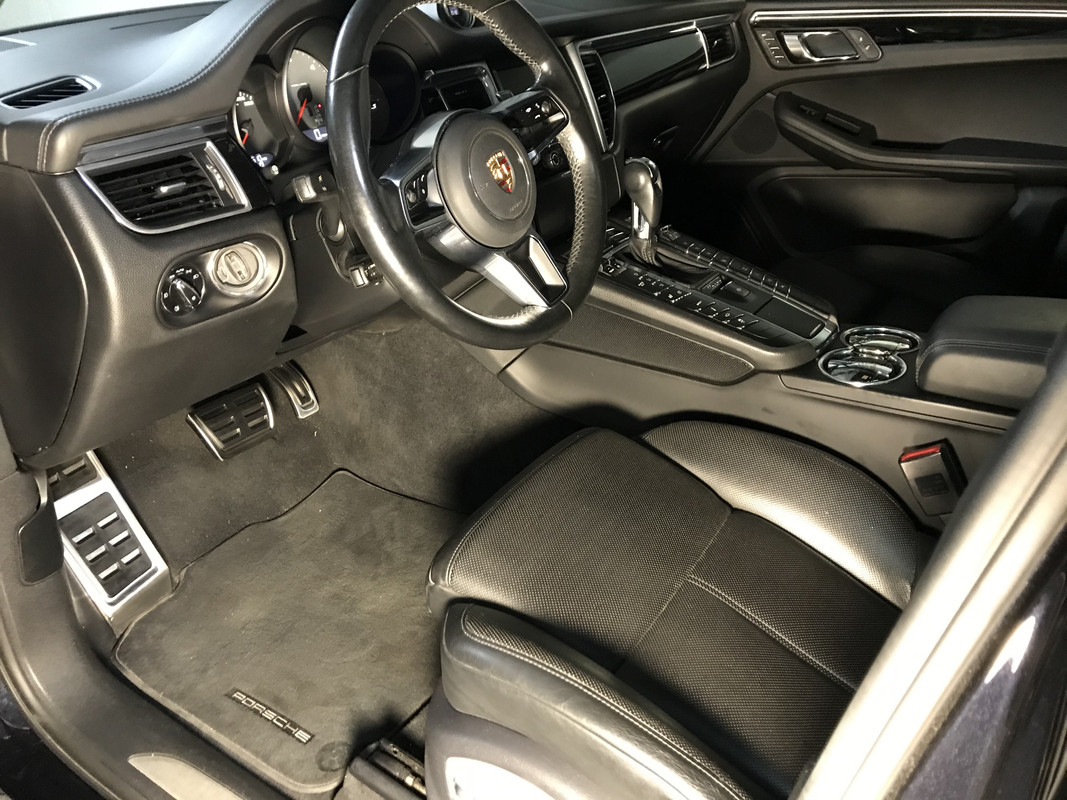 4FA586FB-B7D2-4634-8775-B6A466355B61