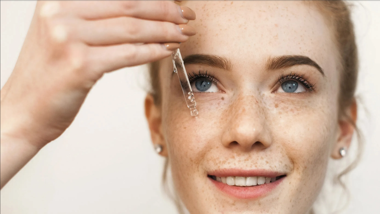 ¡Elimina los signos del envejecimiento con retinol!