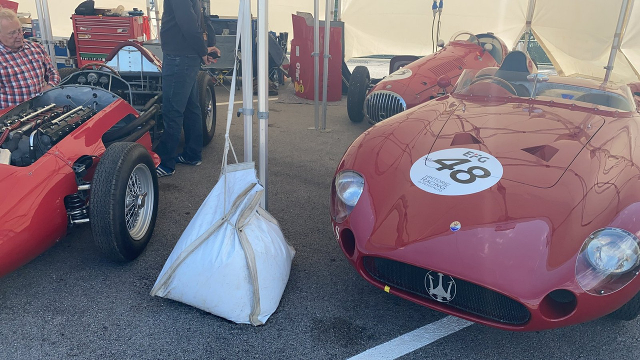 C0A50536-D050-48F8-913E-2CAD5531C5F1