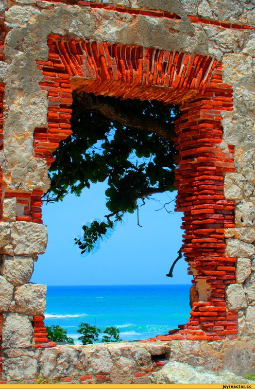 red-brick-wall-turkey.jpg