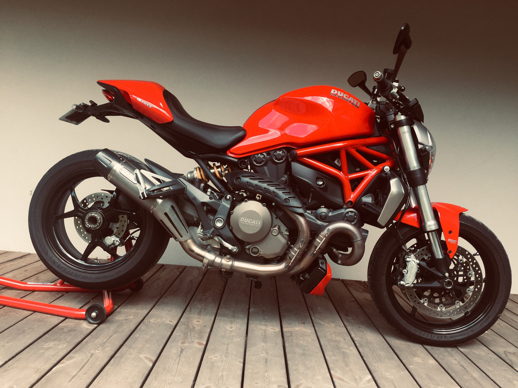 C02FBAAD-94D8-41E4-93B1-40B49960AA80