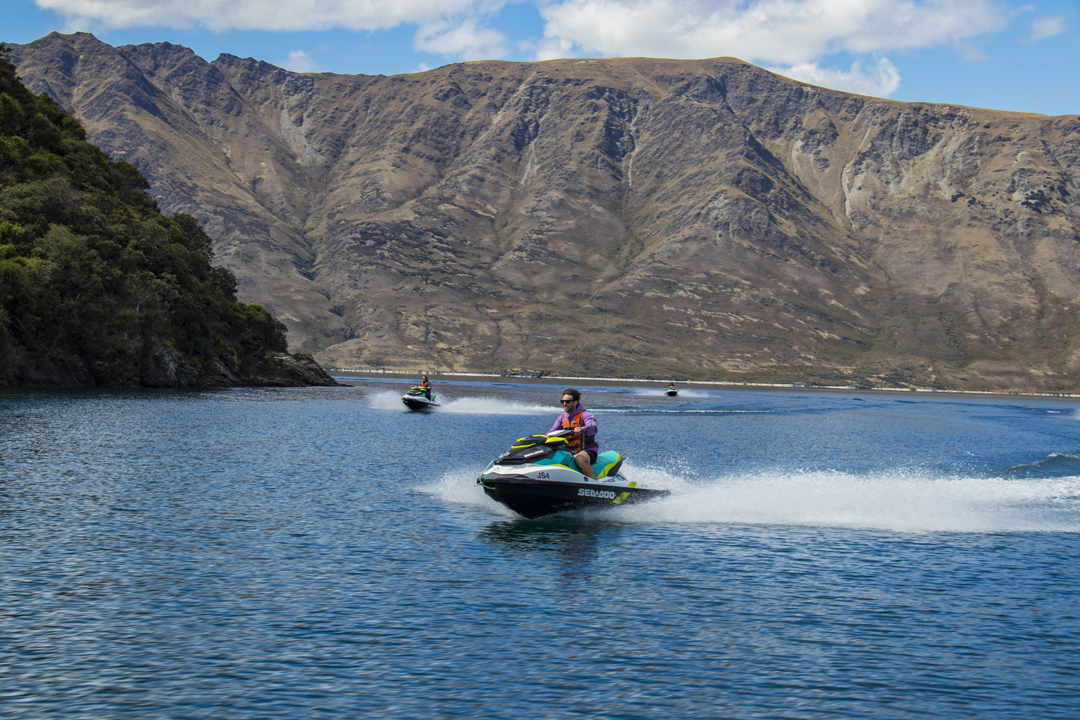 1 Hour Jet Ski Tour - Lake Wanaka | Shaara Deals