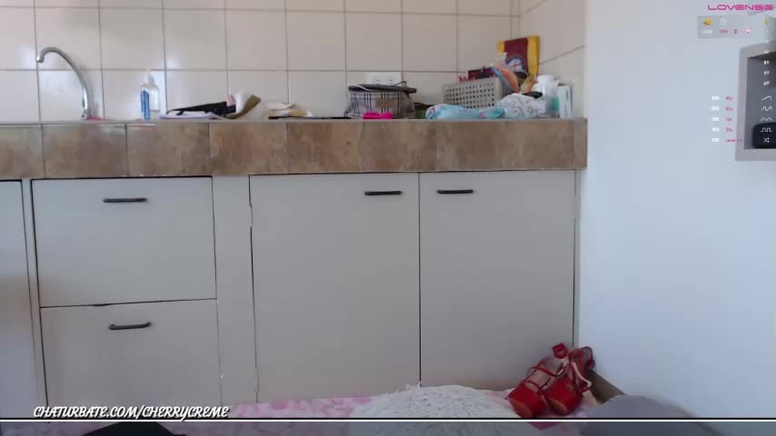 Cherrycreme Chaturbate Apr 24 2021 05-54-04