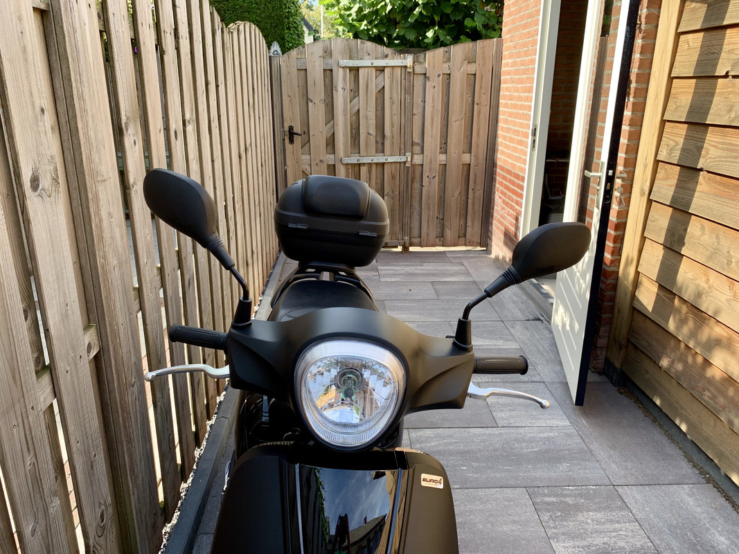 C758CB42-78CB-4EC3-A266-756B1B970055