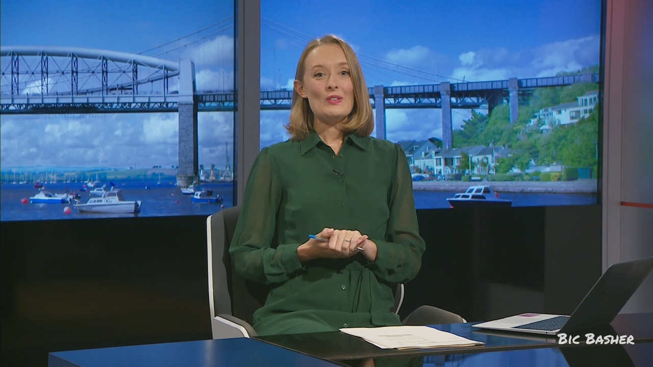08.31 - 18.45.01 - ITV News West Country. Breaking news and current s....ts_snapshot_12.08.591