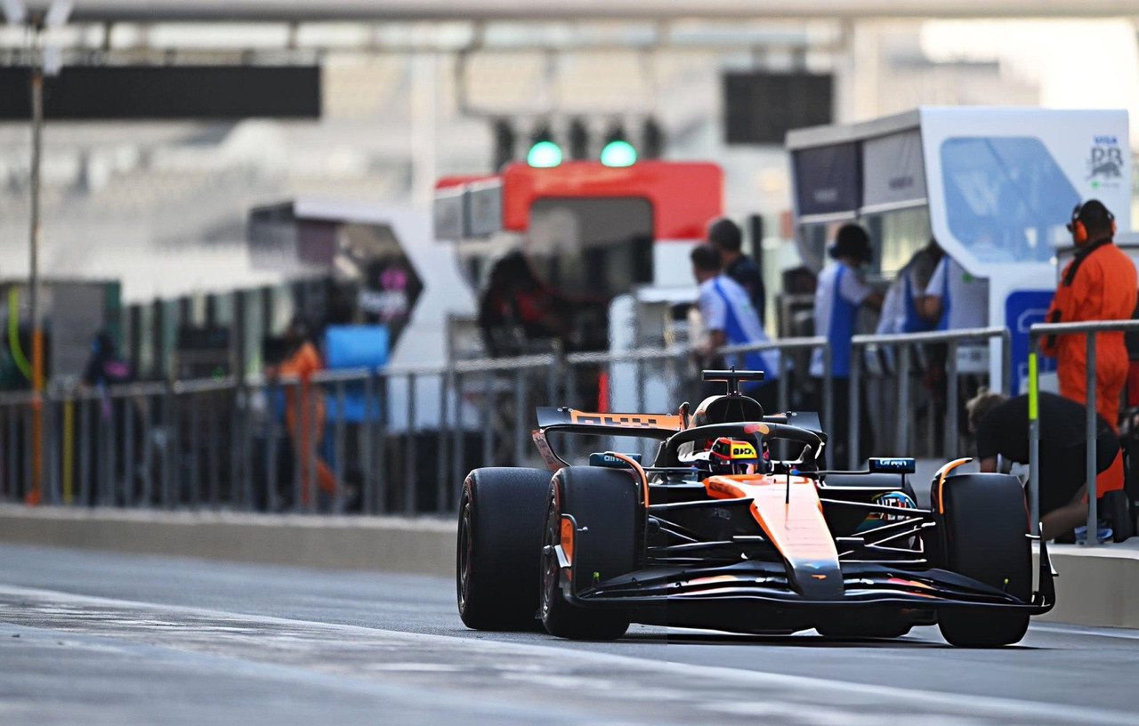 G7u-Zw-IKXk-AAt-PNZ-format-jpg-name-larg